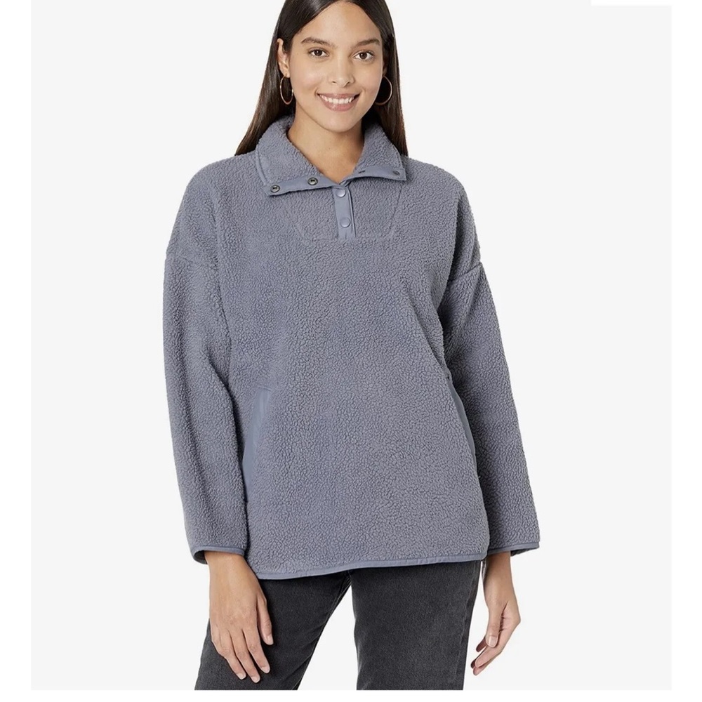 Madewell purple/grey fleece pullover. Size large. Good used condition.